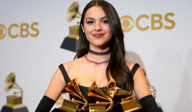 Olivia Rodrigo en los Grammy 2022.