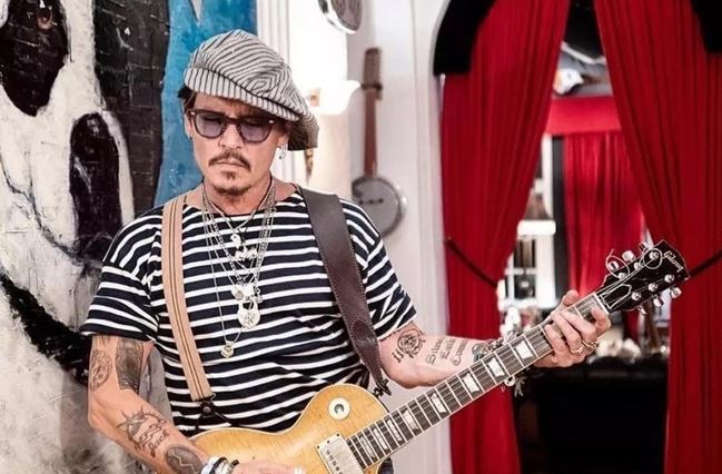 Johnny Depp anunció su nuevo álbum musical '18' con el guitarrista Jeff Beck